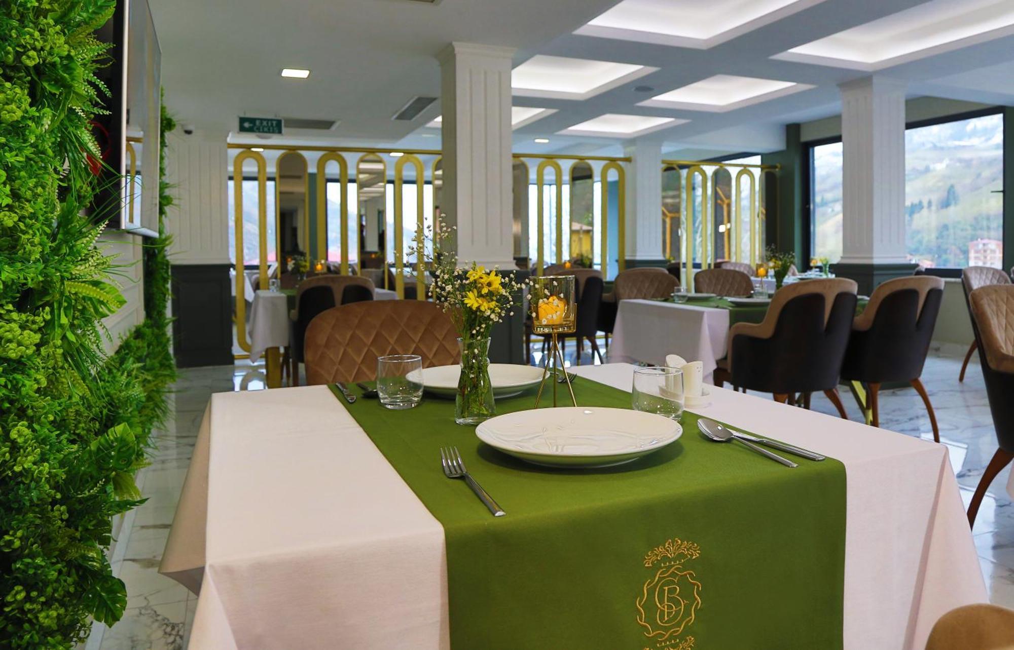 Bayrak Grand Hotel Τραμπζόν Εξωτερικό φωτογραφία